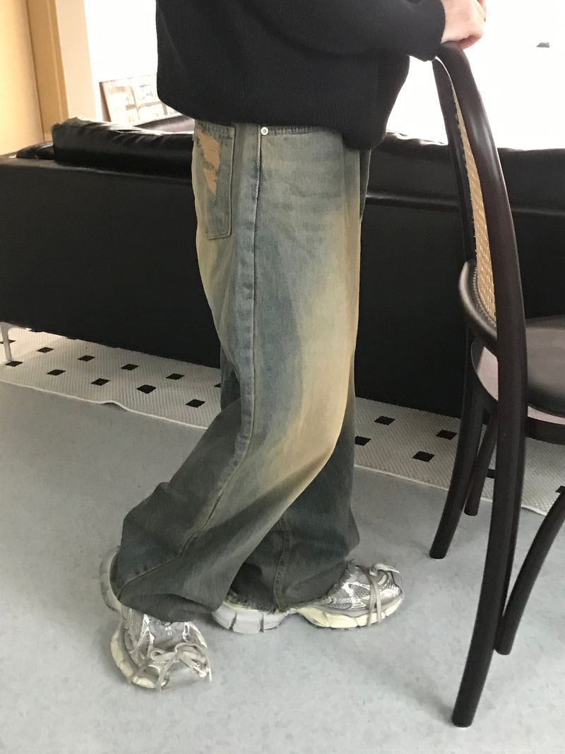 Millennial vintage wide denim