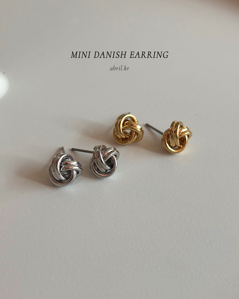 Abril（アブリル）の「ミニデニッシュピアス (2 color)（アクセサリー）」