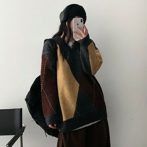 Seonan Argyle Over V-Knit