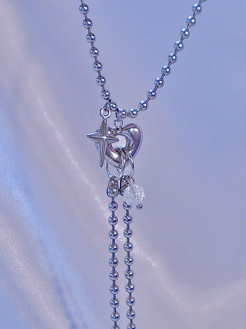 RUNARING（ルナリング）の「Heart Ball Ribbon Long Necklace（Accessories）」