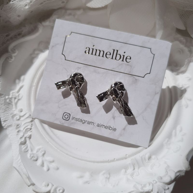 [Aespa Giselle, NMIXX Haewon Piercing] Vintage Knot Piercing - Silver