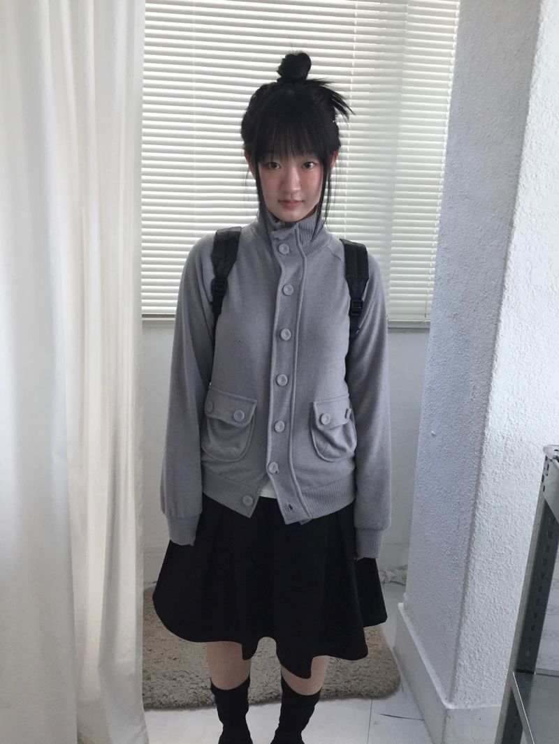 ハイネックボタンカーディガン