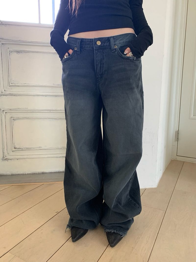 Damage wide denim