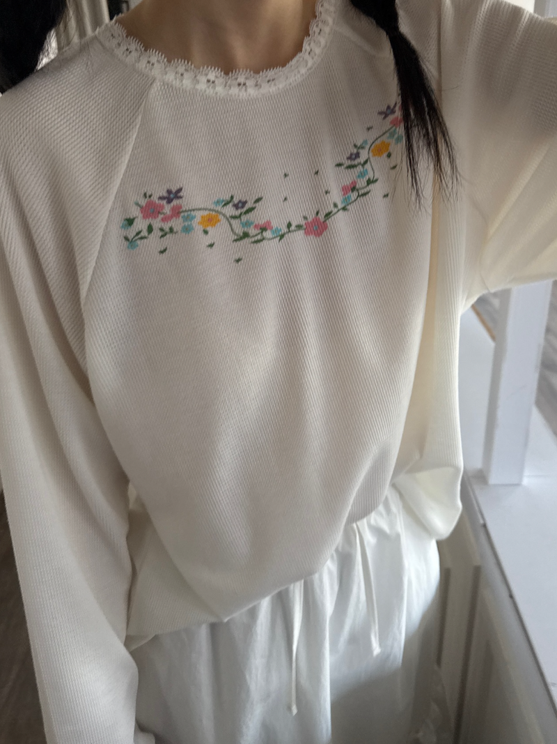 garden waffle lace T