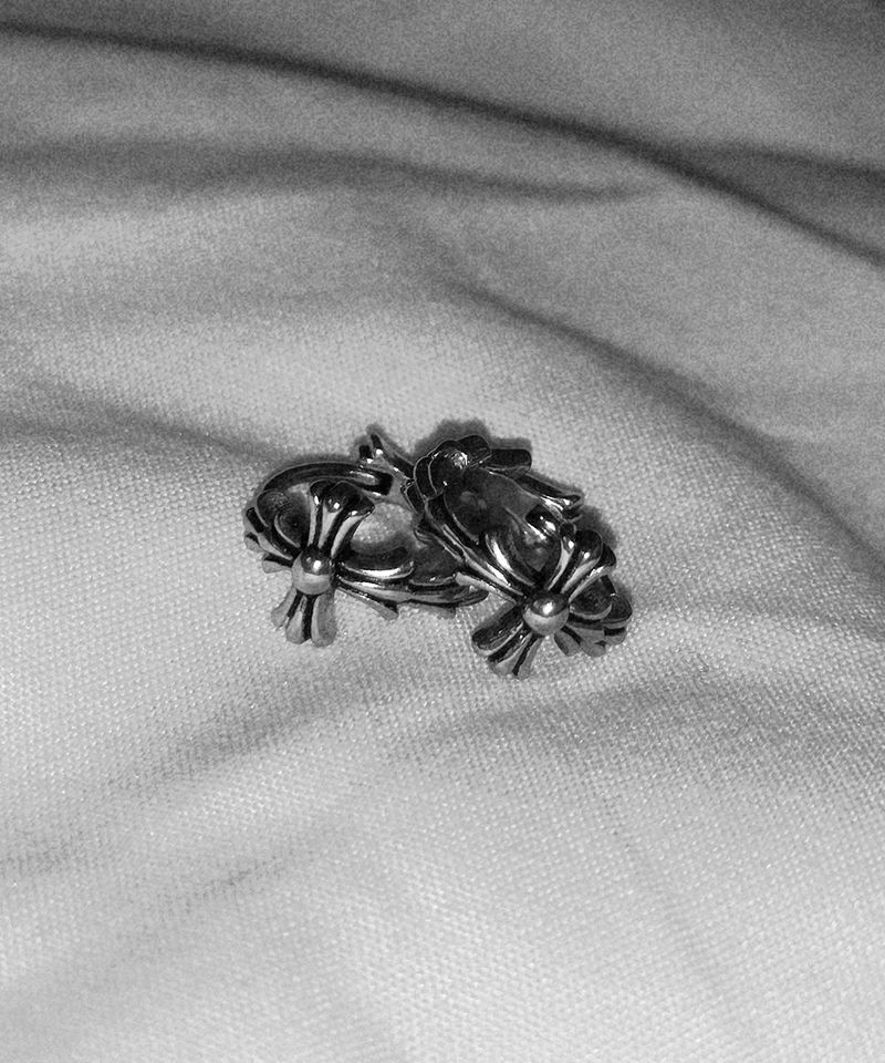 s.steel Cross Shadow One-touch Earring 2pcs