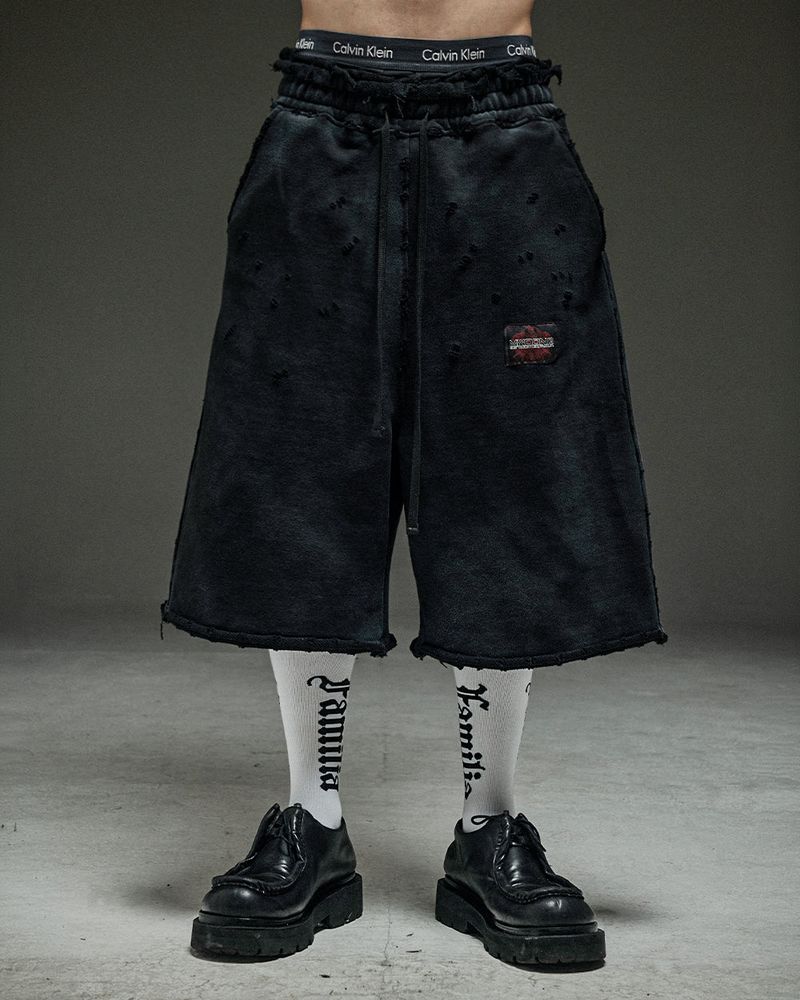 Washed destroyed bermuda P dusty black