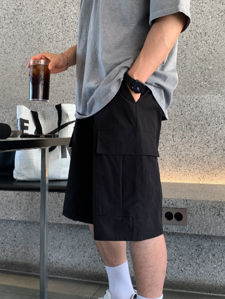 Kuiper Half Bermuda Nylon Cargo Shorts