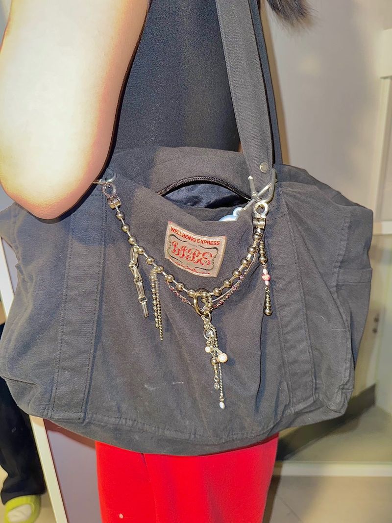 Overdose Pink bag chain
