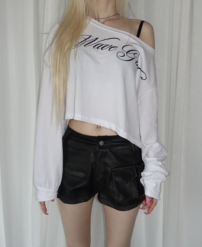 Leather carpenter shorts