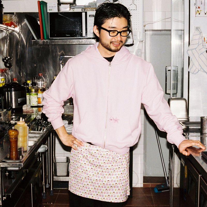 [SUTEKXWEBHOUSE] Pudding Check Apron - Multi