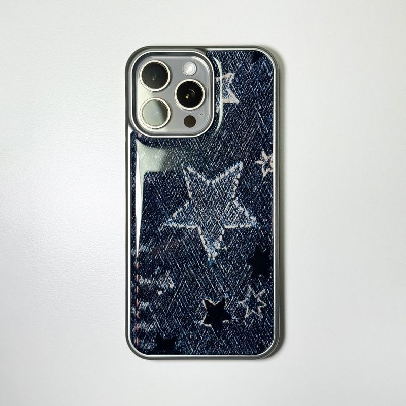 MEMORIESBOUNDARY(メモリーズバウンダリー)の「Faded Denim Stardust Phone Case Dark Indigo (SV_Epoxy)(Smartphone Accessories)」