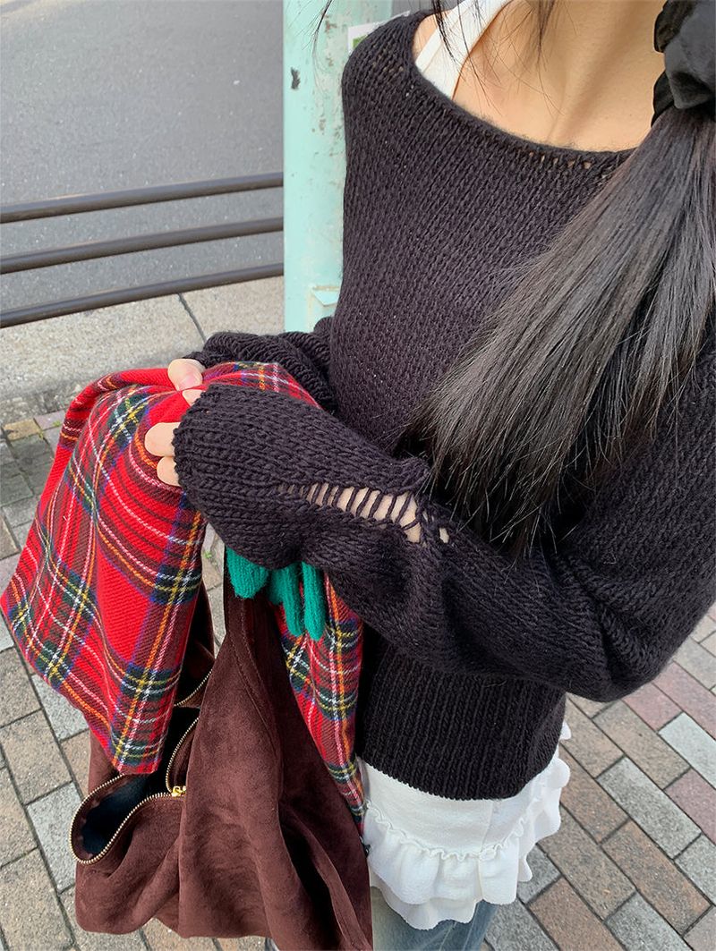 DAMAGE BOAT NECK LOOSE KNIT (3C)