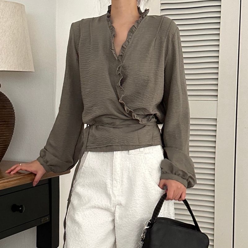 apoem(アポエム)の「Wrap Frill Blouse - 3colors (Tops)」
