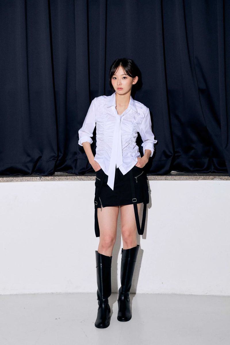 ARIKIM（アリキム）の「ELISE TIE SHIRRING SHIRT / WHITE（Tops）」