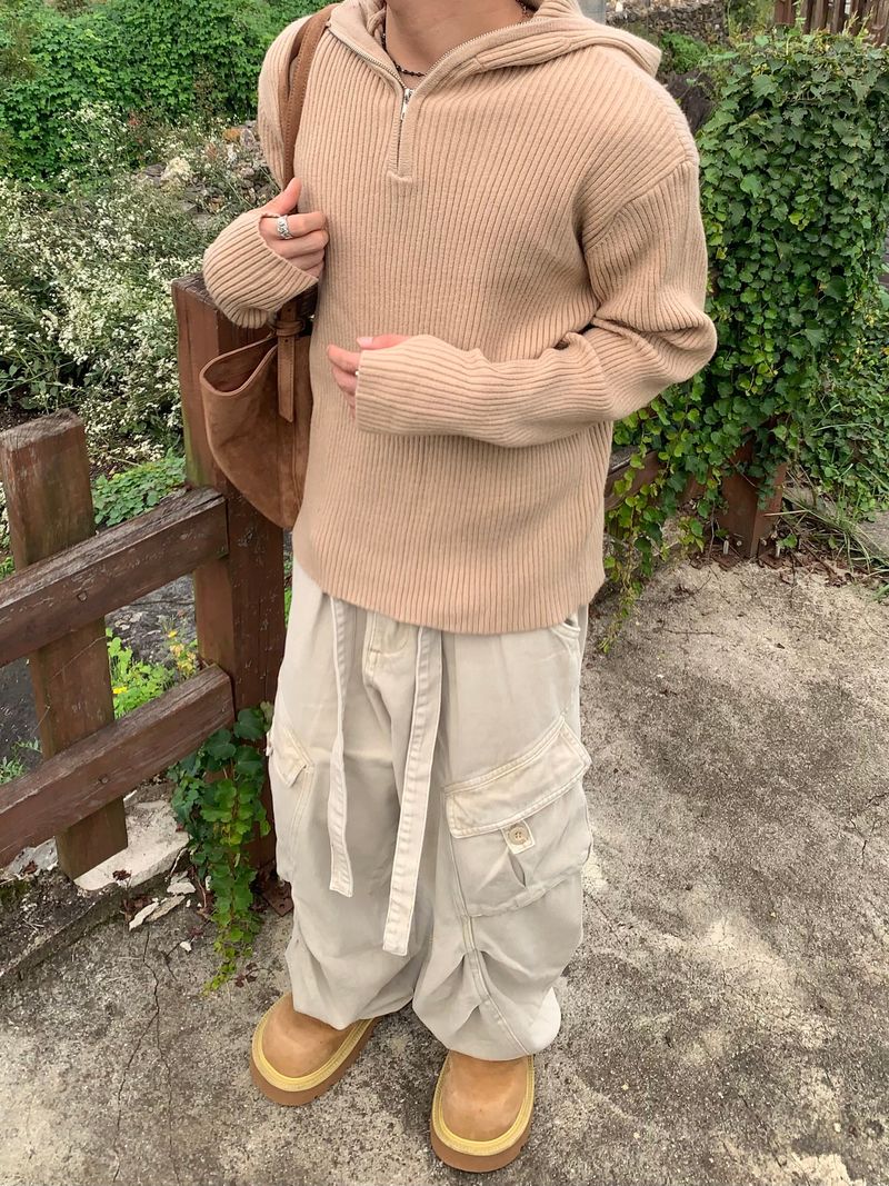 Rib Hood Half Zip-Up Knit