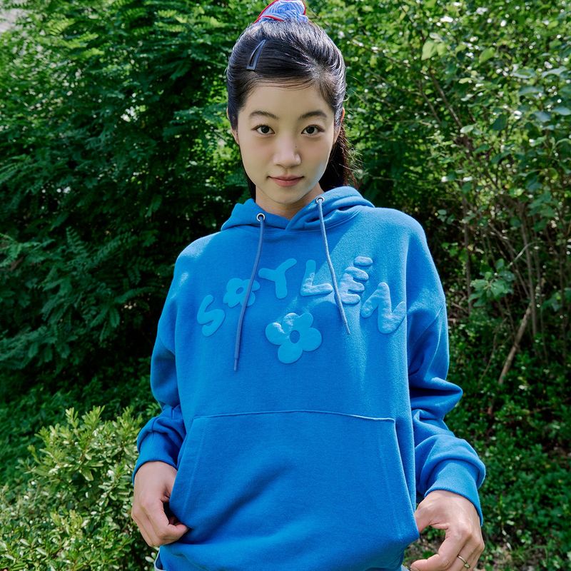 Soylen（ソイレン）の「フラワーロゴフーディー (BLUE)（トップス）」