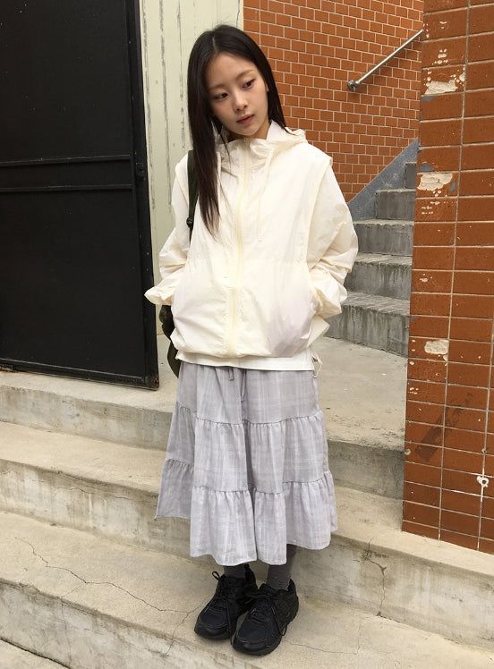 Royuni Hood Windbreaker Jumper