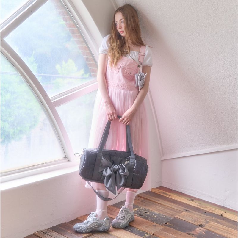 Shiny duffle bag_black