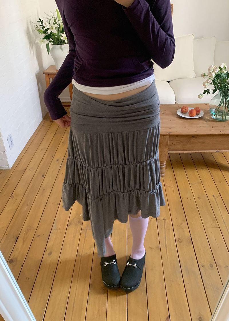 UNBAL WRINKLE SKIRT