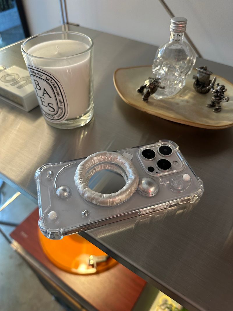 [made] "mirror more" case