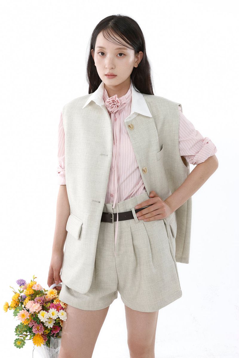 FRONT BELT SHORTS_SAND BEIGE
