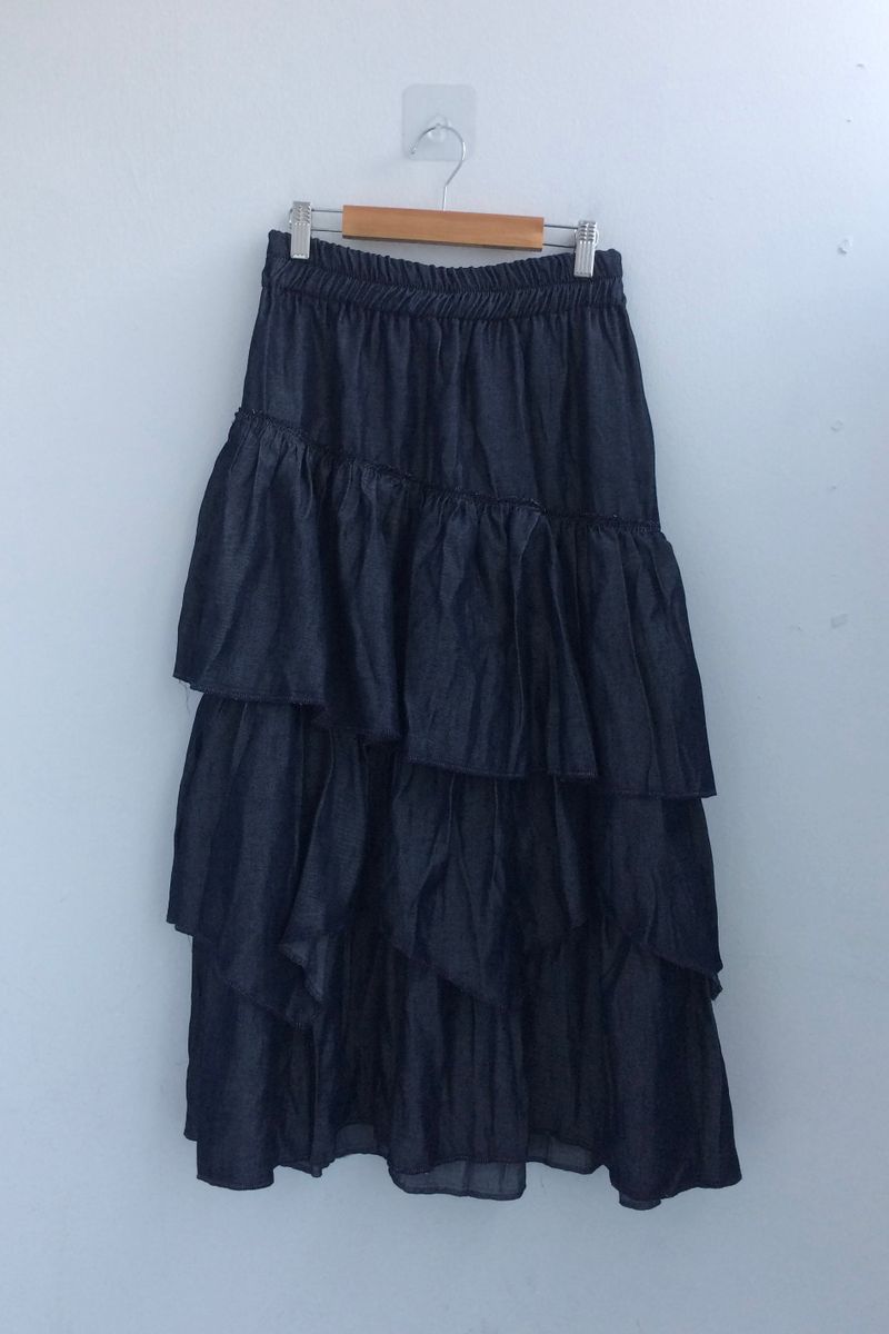 Diagonal Layer Shirring Long Skirt
