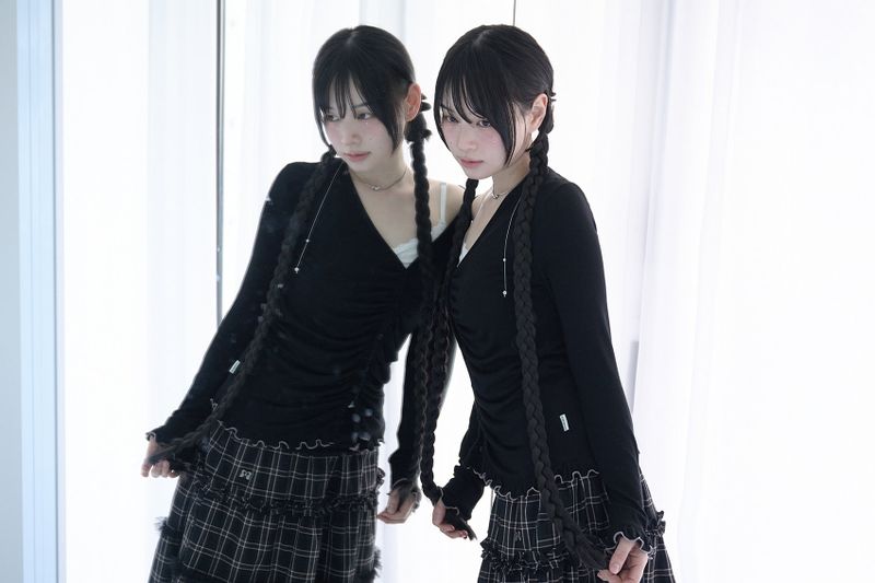 FOLDED CHECK FRILL MESH SK BLACK