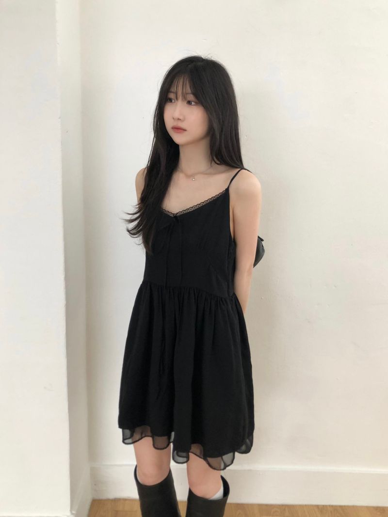 Kitten（キッテン）の「Sof Lace Mini Dress (2 colors)（Dresses）」