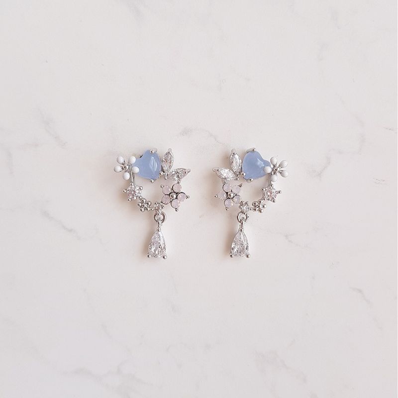 Morning Dew Piercing - Light Blue
