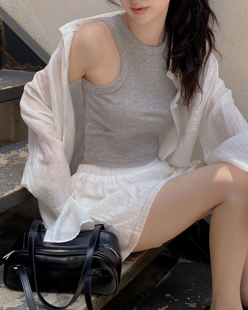 Ranked ribbed sleeveless