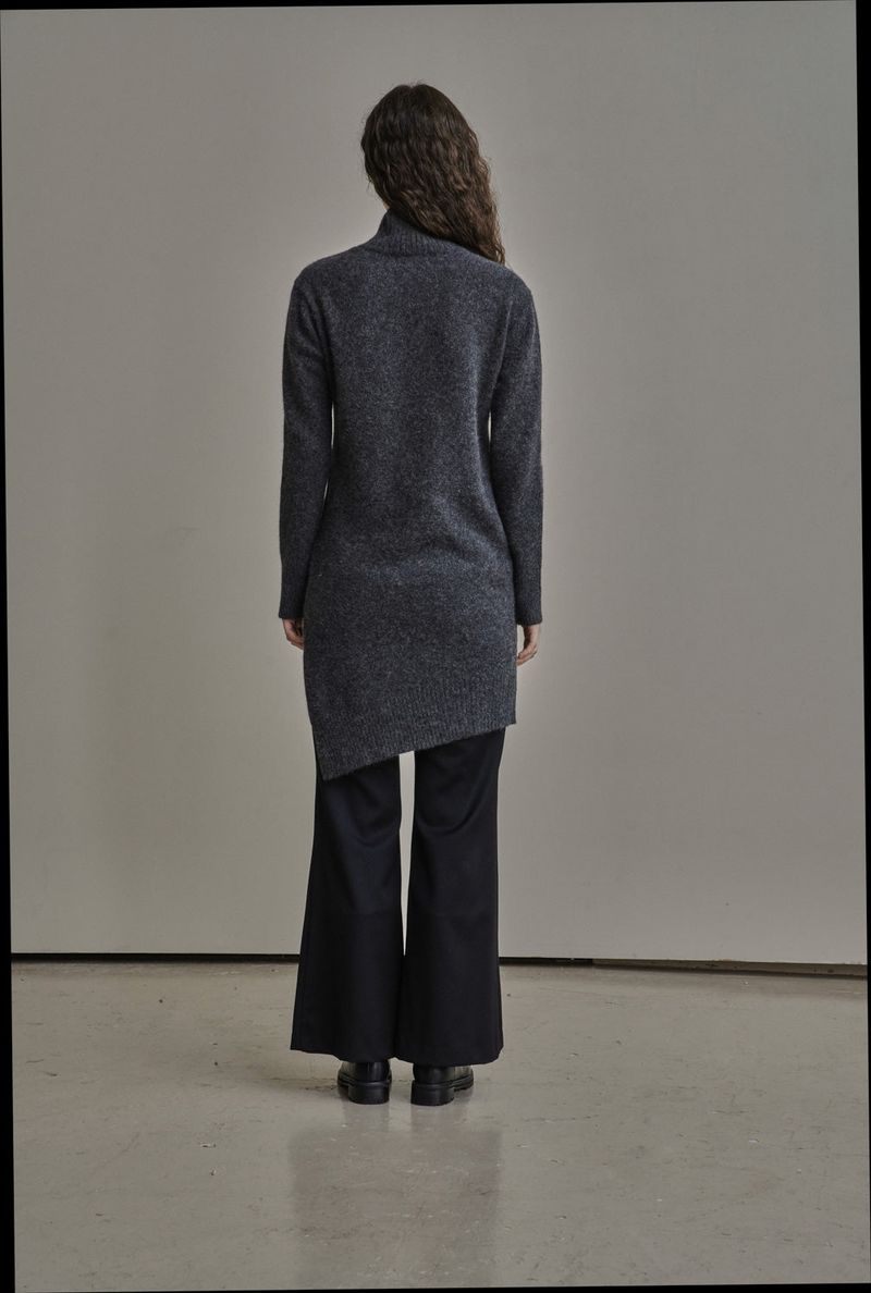 SIDE SLIT TURTLENECK_CHARCOAL