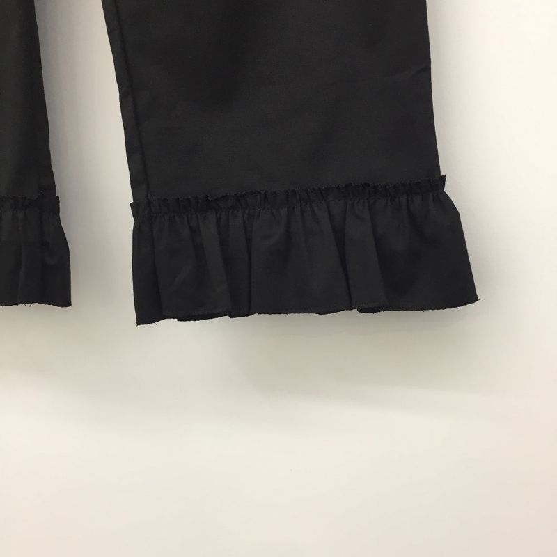Frilled hem capri pants (1color)