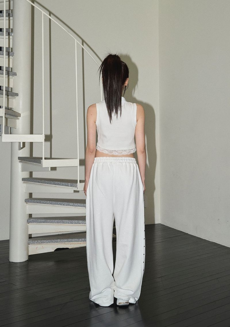 (9th reorder) stud twinkle jogger pt - white