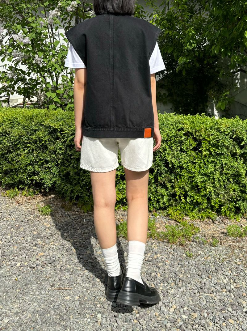 LOOSE FIT BLACK DENIM VEST code 21012