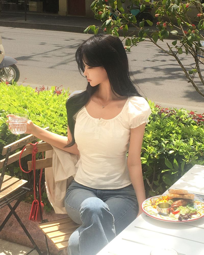 [MADE] Brie, short-sleeved balloon puff blouse