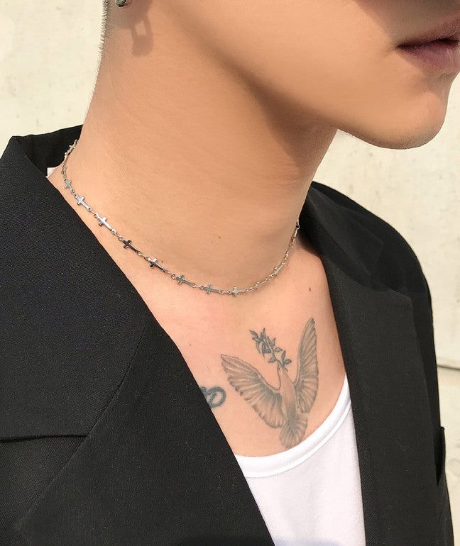 No.7995 short cross necklace