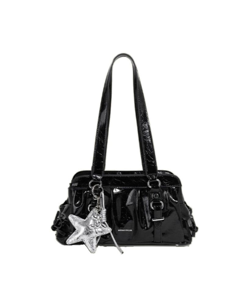Cozy&Kitsch（コージーアンドキッチ）の「Viretta Star Charm Boston Bag（Bags）」