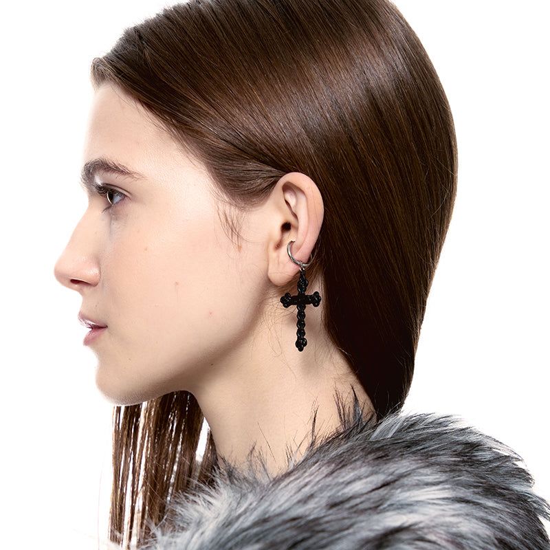 NO.474 [BLACK] KNOT CROSS EARRING