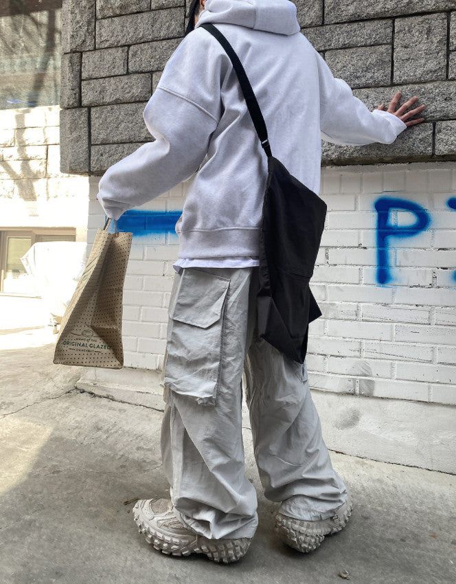 HOLY IN CODE（ホーリーインコード）の「ワイドワイドナイロンカーゴパンツ（パンツ）」