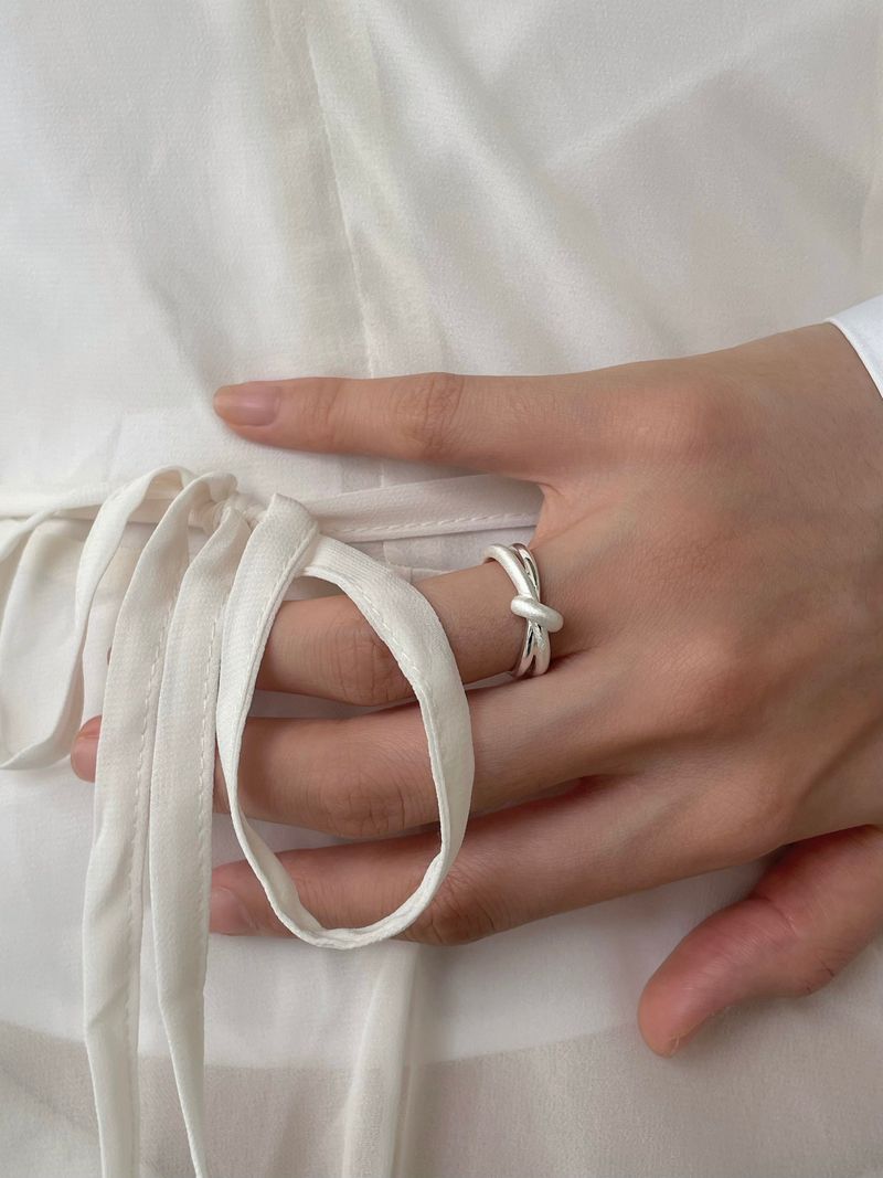 After Dawn（アフター ドーン）の「BRIEF KNOT RING（Accessories）」