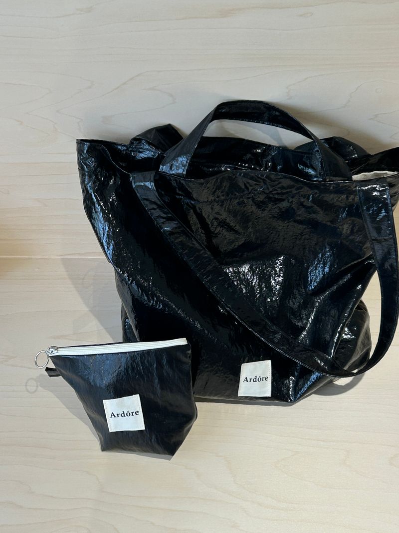 [Ardore] Zen Glossy Pouch