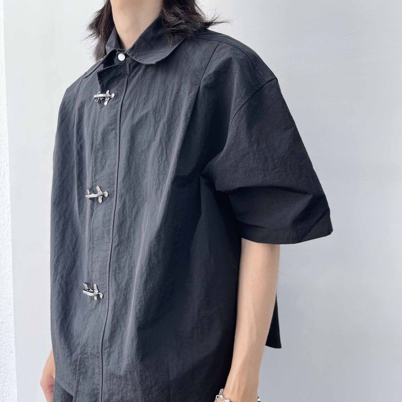 Metal Clasp Relaxed Top