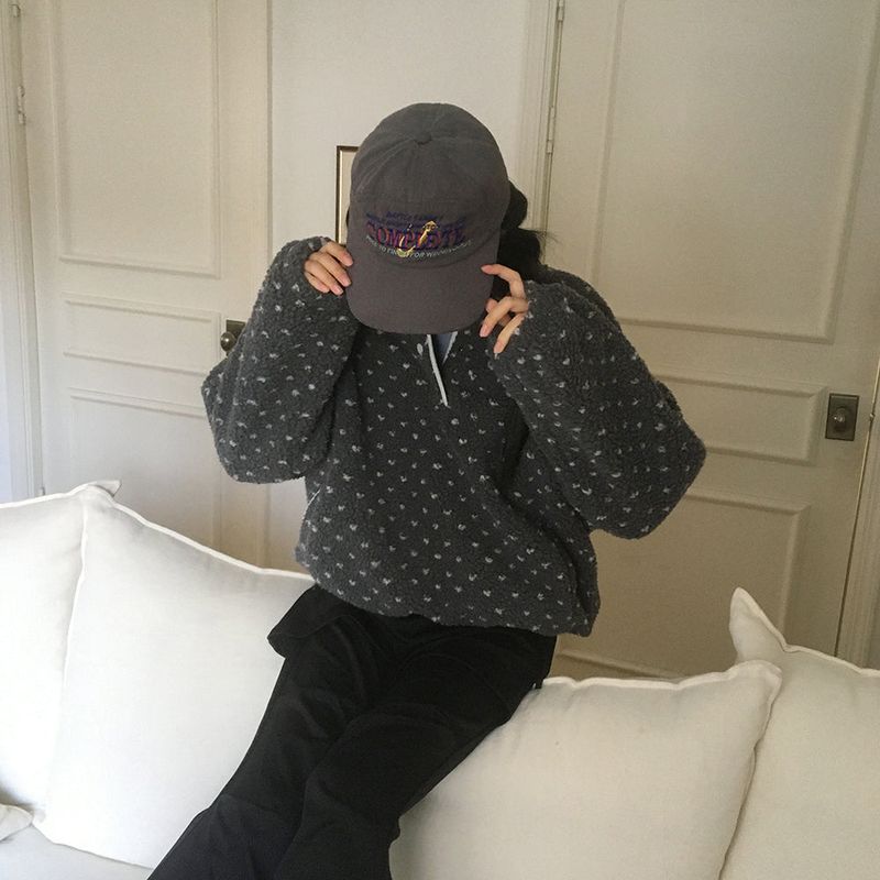 Tana dot half snap button fleece