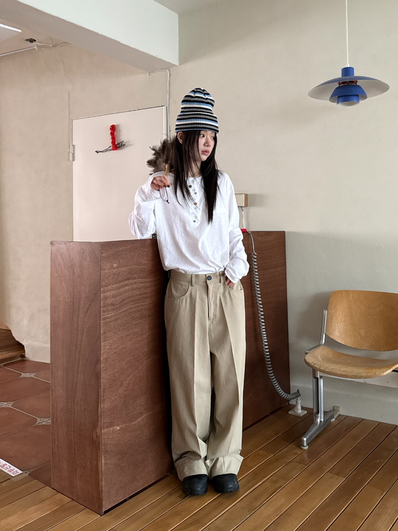 dot pocket pants