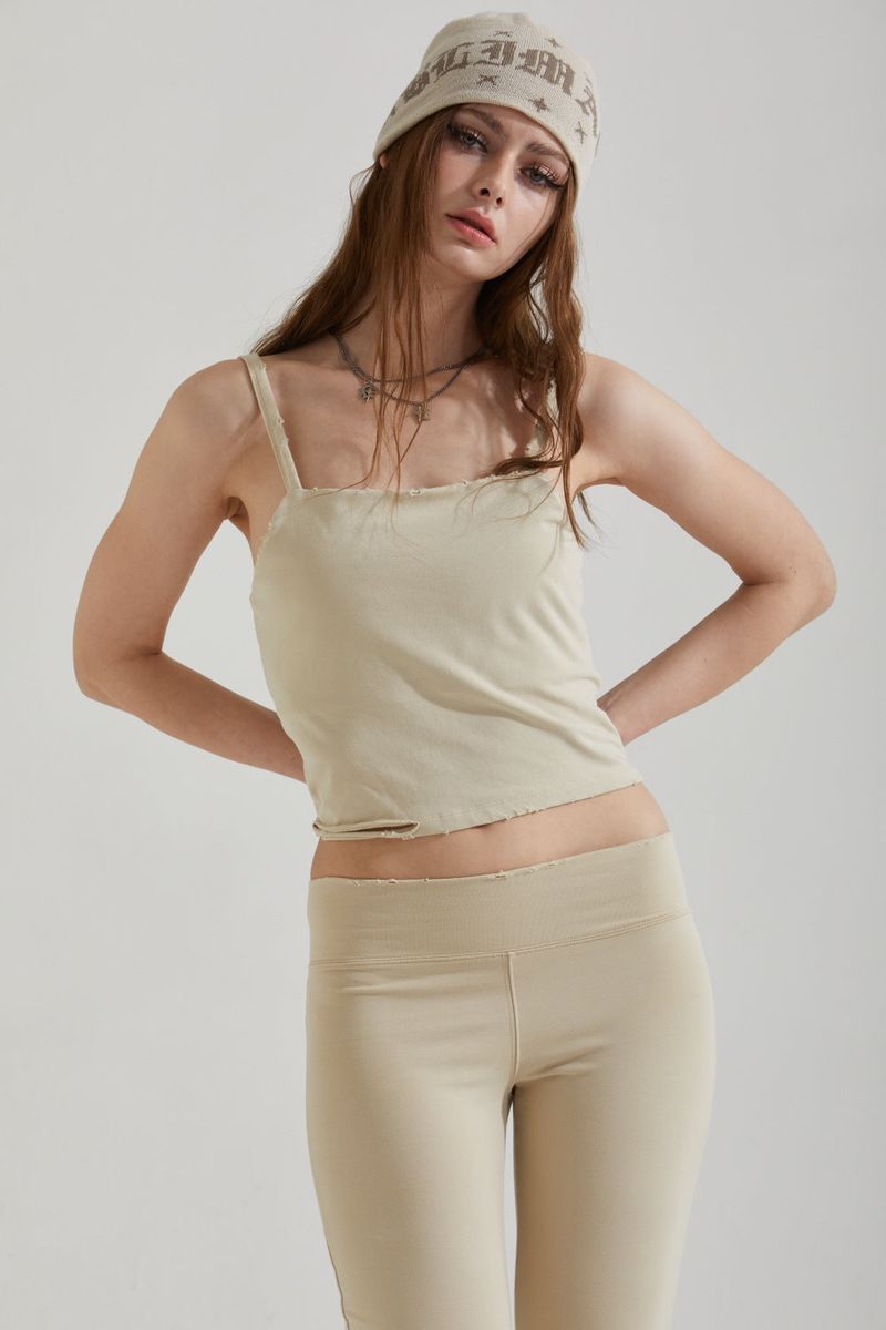 MOOD SLEEVELESS TOP