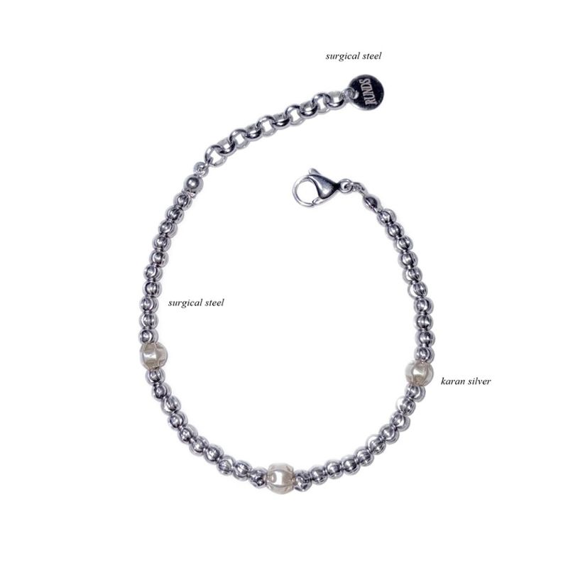 karan silver & surgical barcelet 01
