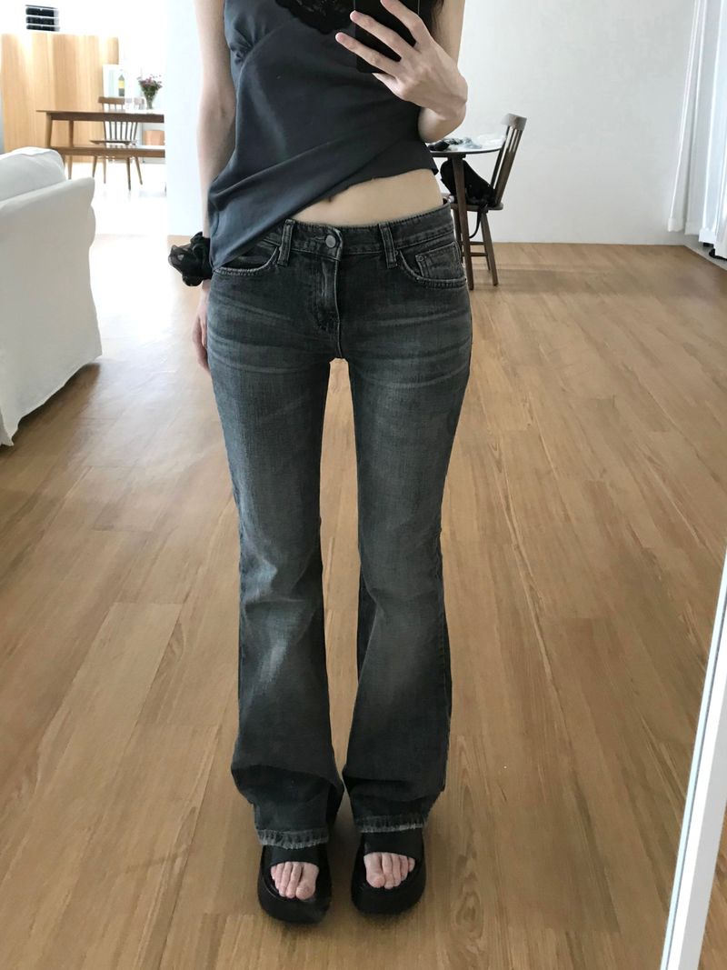 Kitten（キッテン）の「アンズ デニム ブーツカットパンツ (one color)（パンツ）」