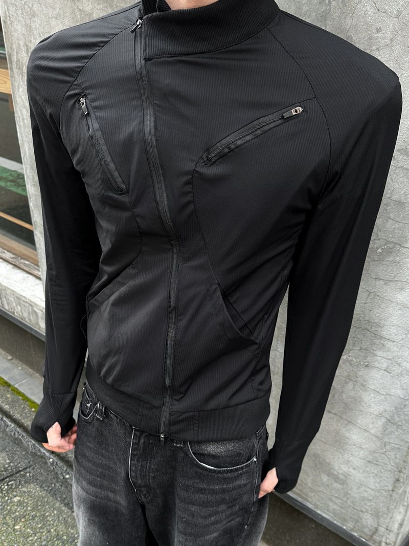 ZED DIAGONAL HIGH-NECK SLIM ZIP-UP