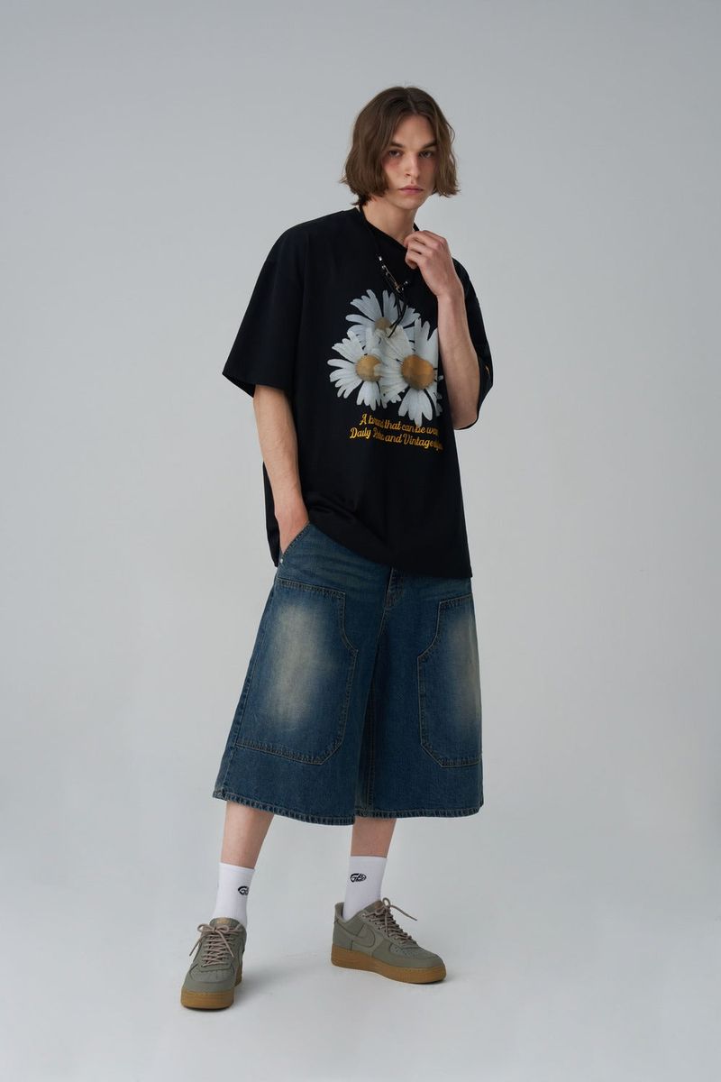 Flower Point Short-sleeved