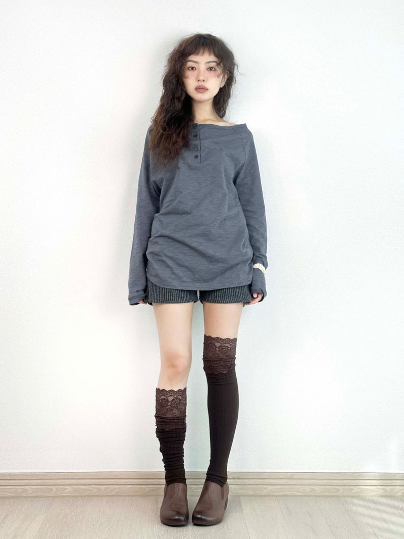 Aira Button Top